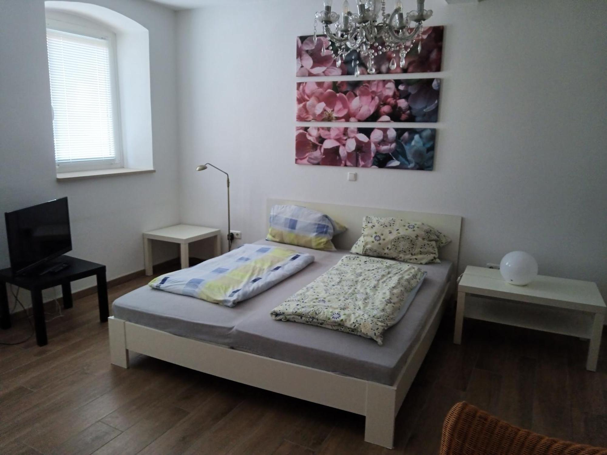 Cityzimmer Eltmann ภายนอก รูปภาพ