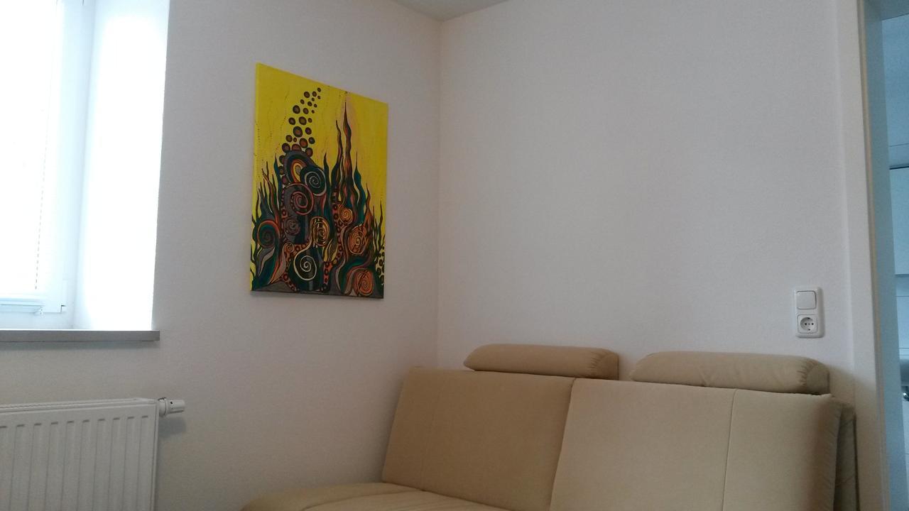 Cityzimmer Eltmann ภายนอก รูปภาพ